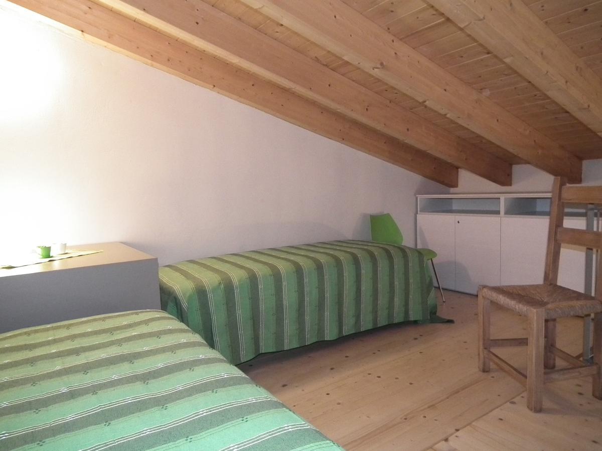L'Isolo B&B E Case Vacanza Monzambano Extérieur photo