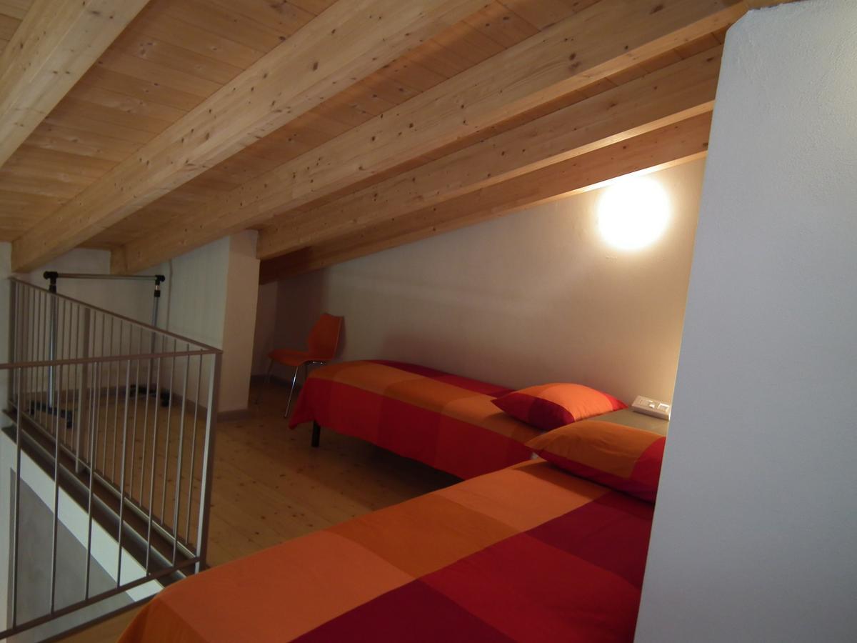 L'Isolo B&B E Case Vacanza Monzambano Extérieur photo