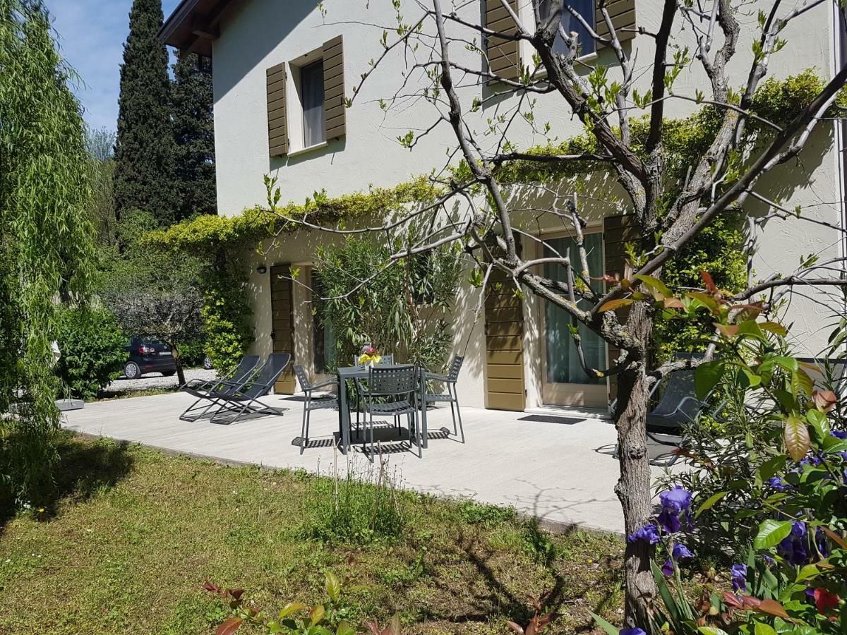 L'Isolo B&B E Case Vacanza Monzambano Extérieur photo