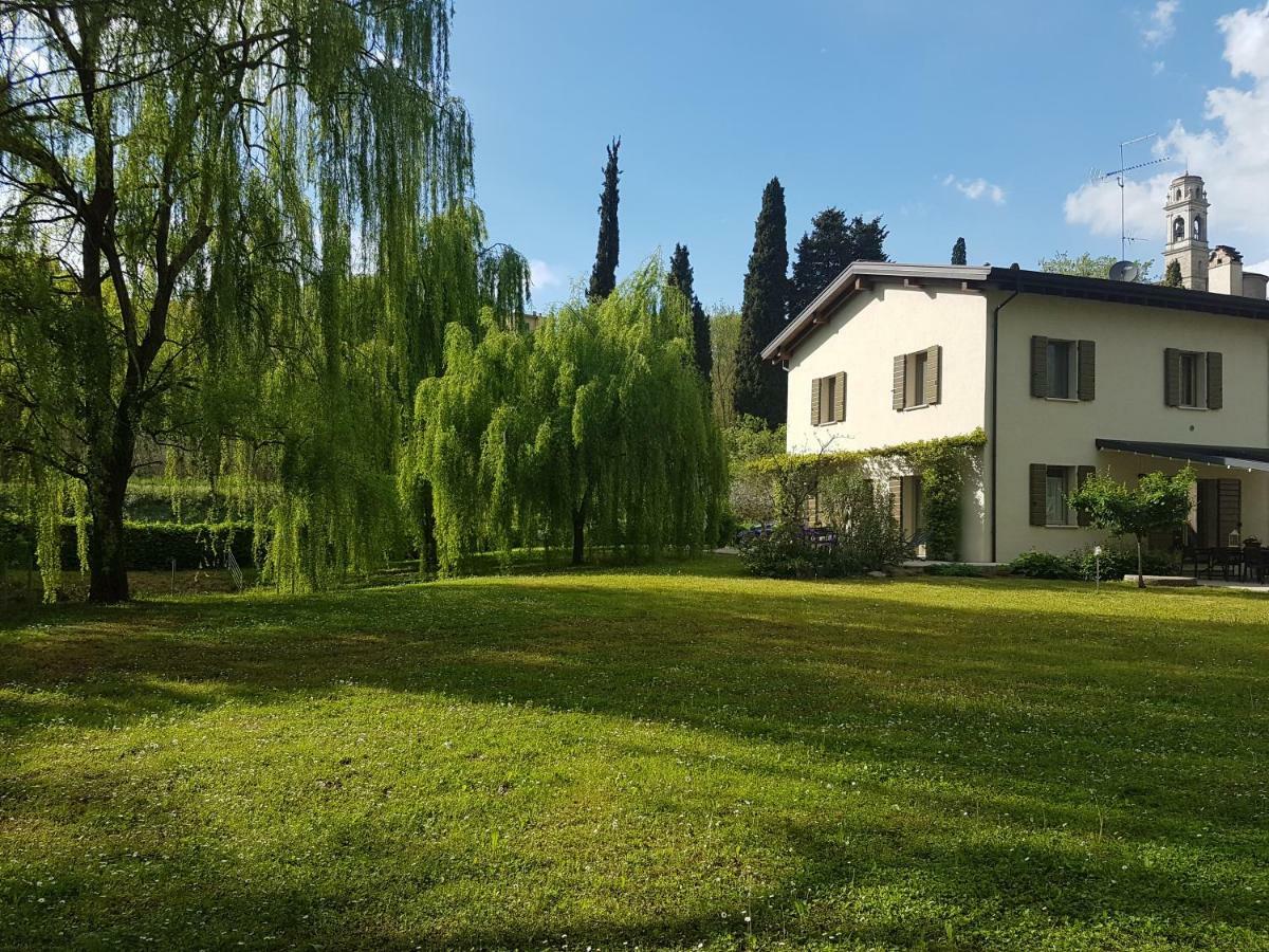 L'Isolo B&B E Case Vacanza Monzambano Extérieur photo
