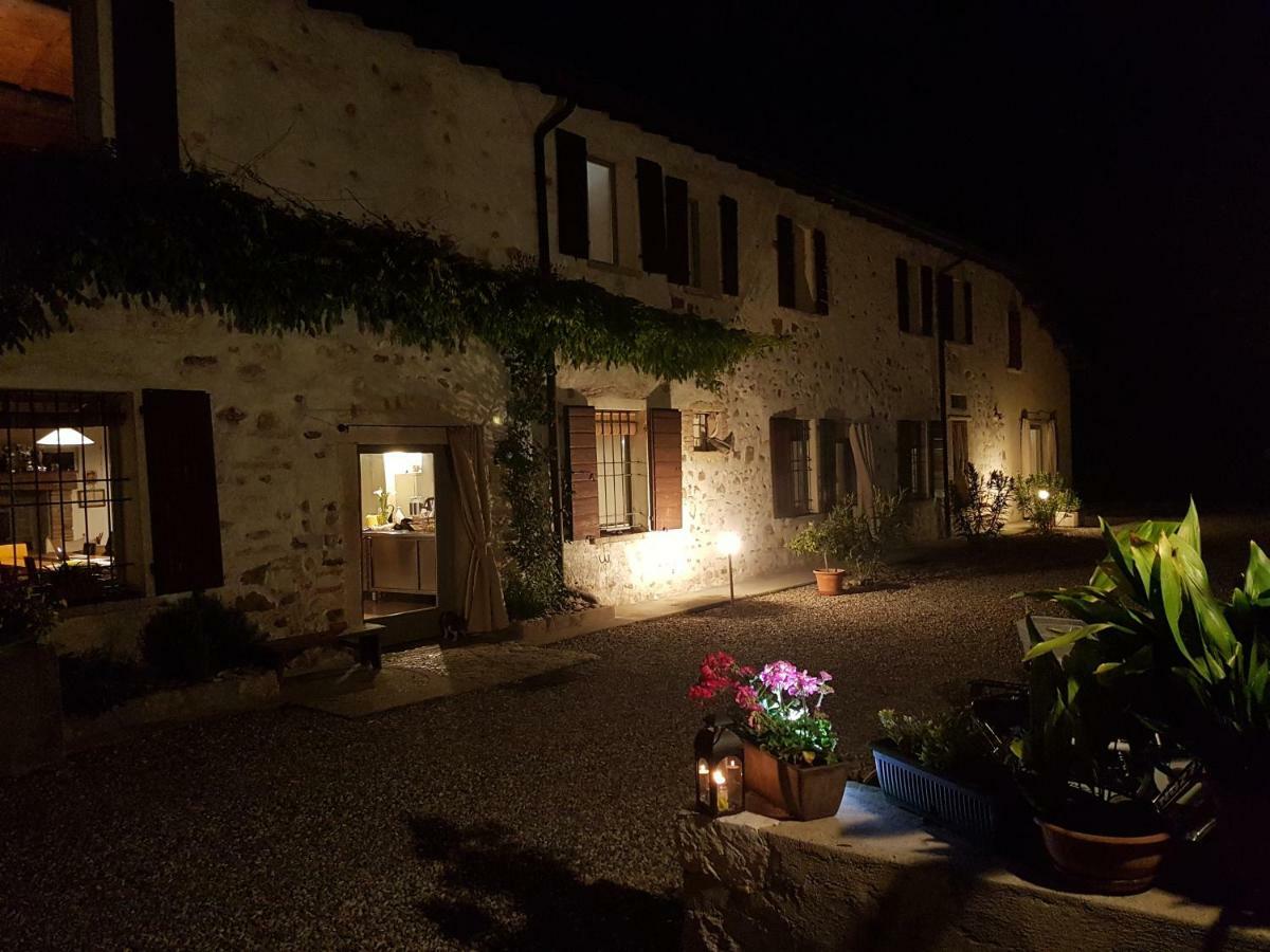 L'Isolo B&B E Case Vacanza Monzambano Extérieur photo